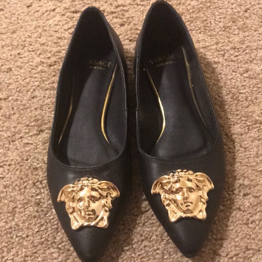 Versace flat